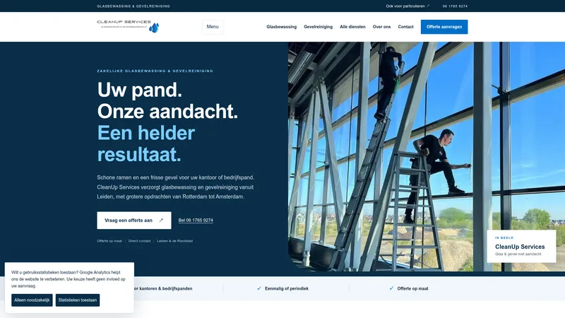 Website van Cleanup Services - Glasbewassing, Gevelreiniging & VVE in regio Leiden.
